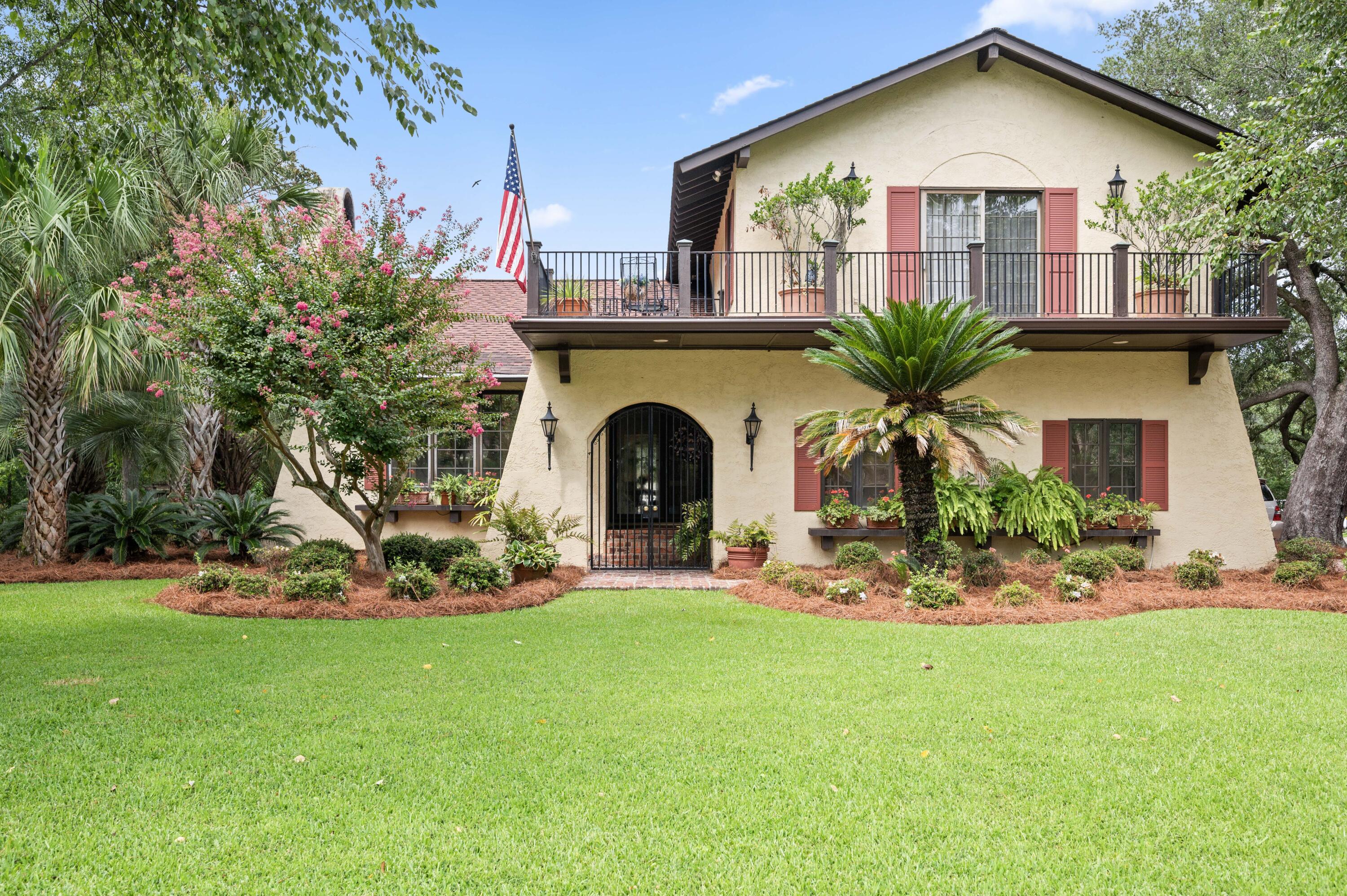 1 Coventry Circle Charleston, SC 29407 - Photo 2 of 42 DSC_8685