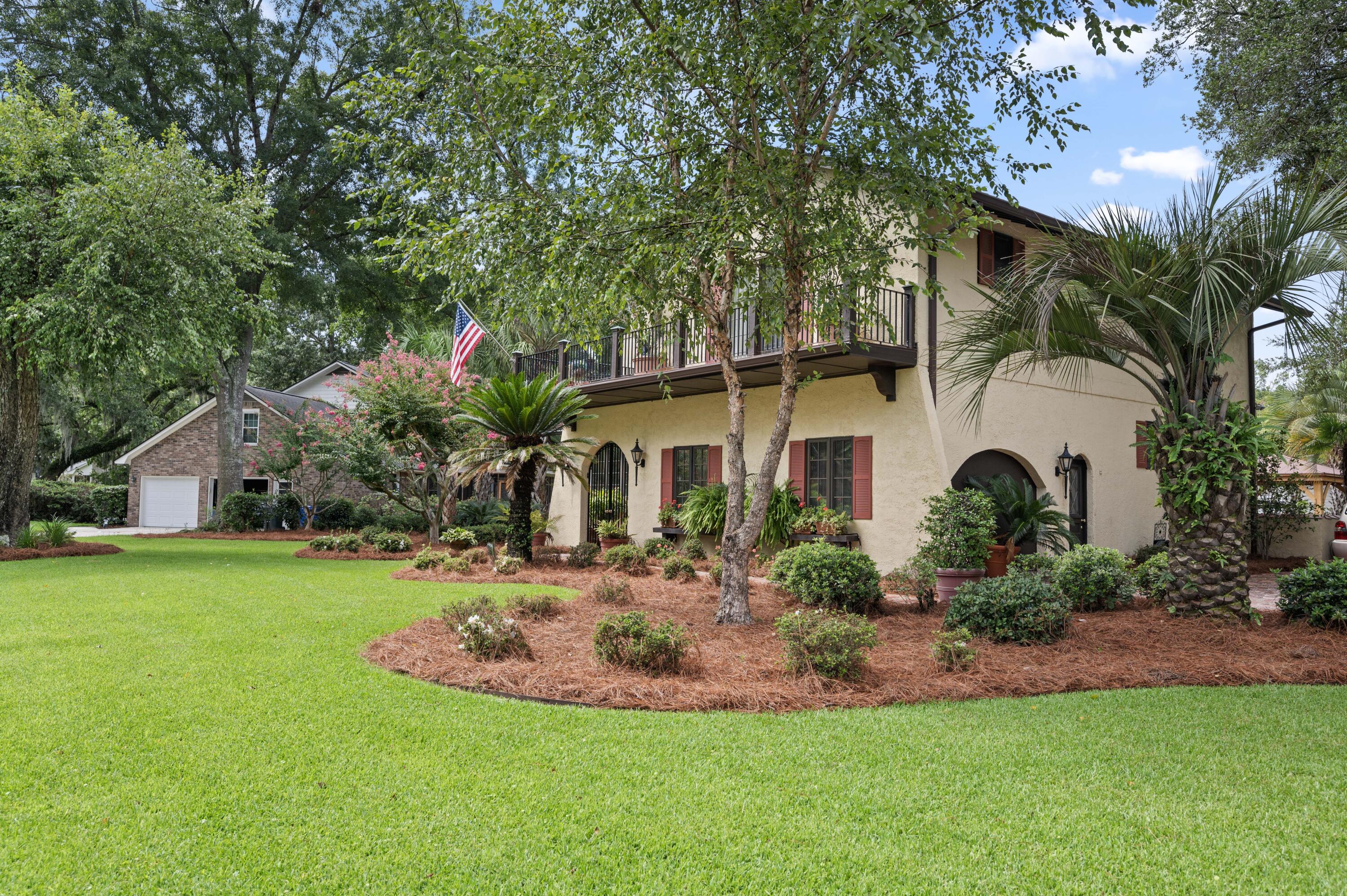 1 Coventry Circle Charleston, SC 29407 - Photo 3 of 42 DSC_8682
