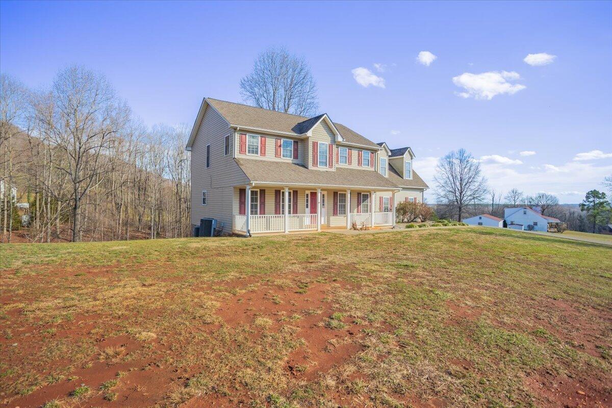 350 Valley Road Hardy, VA 24101 - Photo 2 of 49 02-350 Valley Rd_02