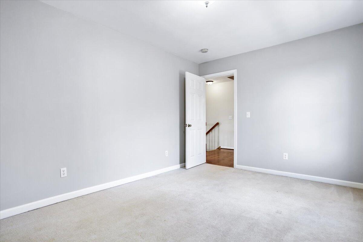 350 Valley Road Hardy, VA 24101 - Photo 24 of 49 26-350 Valley Rd_26