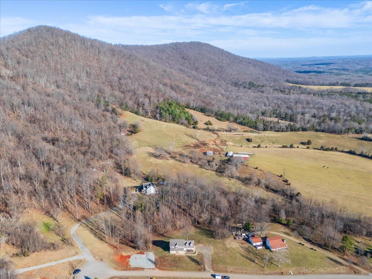 350 Valley Road Hardy, VA 24101 - Photo 39 of 49 41-350 Valley Rd_41