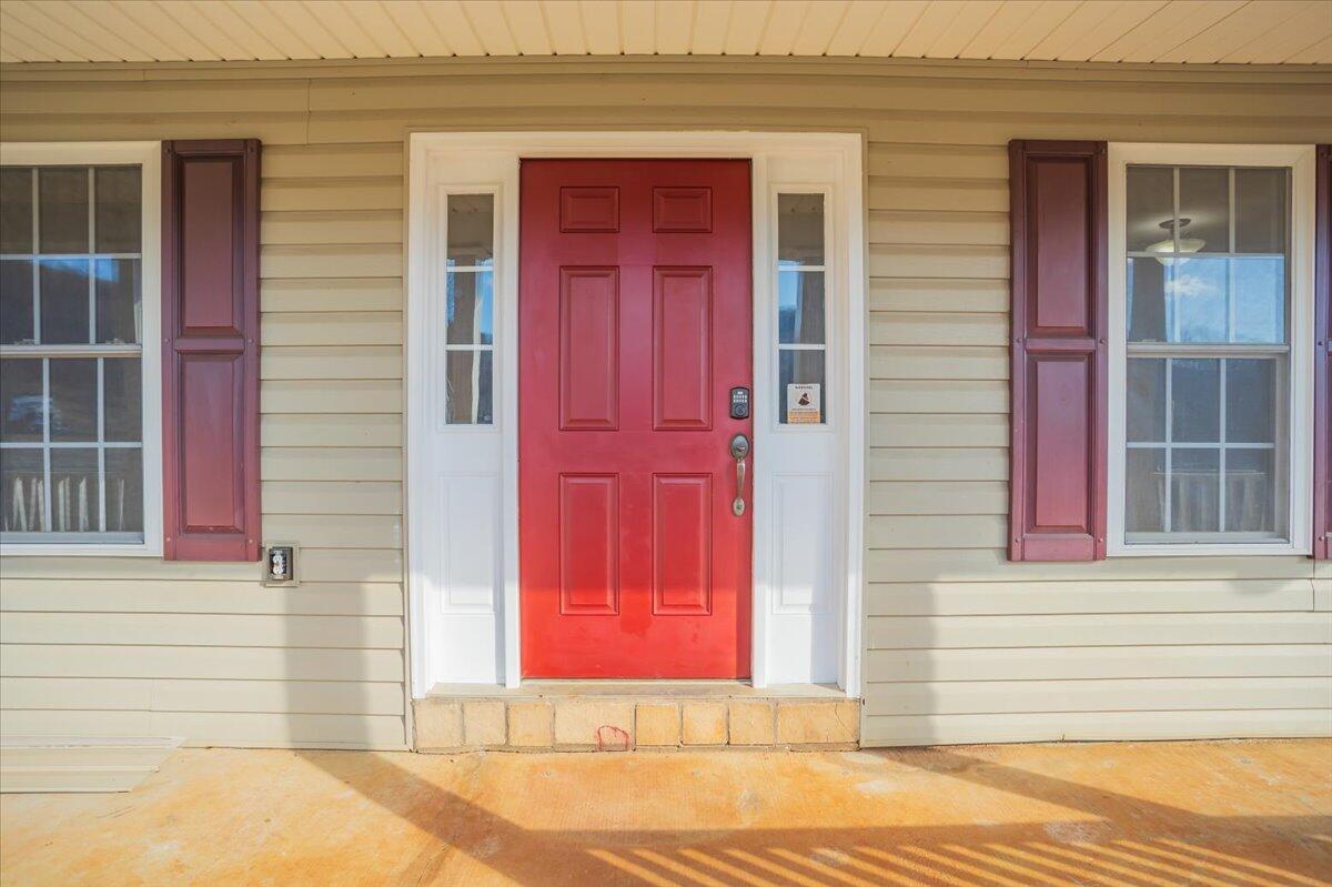 350 Valley Road Hardy, VA 24101 - Photo 6 of 49 06-350 Valley Rd_06