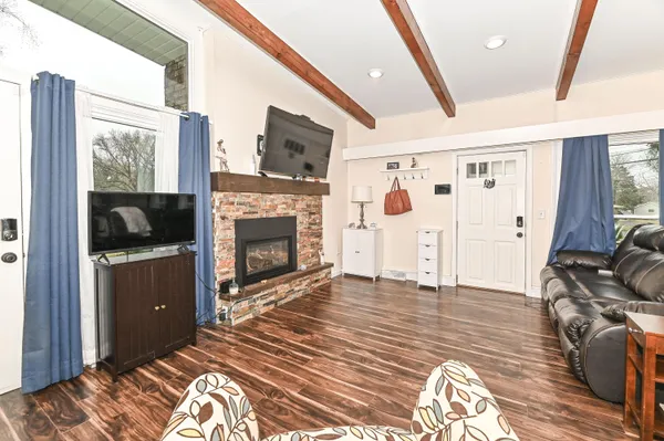 $499,900 | 17835 Maple Tree Lane, Brookfield, WI 53045