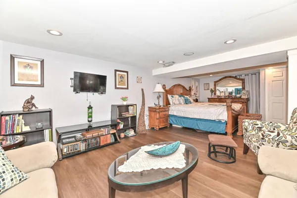 $499,900 | 17835 Maple Tree Lane, Brookfield, WI 53045