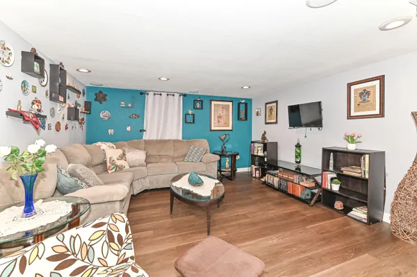 $499,900 | 17835 Maple Tree Lane, Brookfield, WI 53045