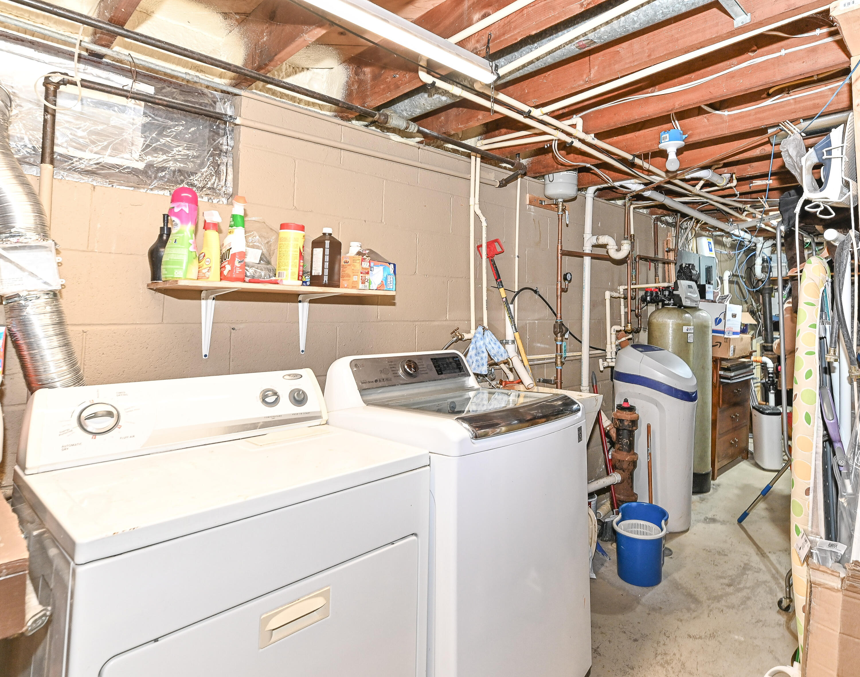 17835 Maple Tree Lane Brookfield, WI 53045 - Photo 44 of 44 Maple Tree Ln-38