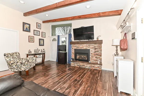 $499,900 | 17835 Maple Tree Lane, Brookfield, WI 53045