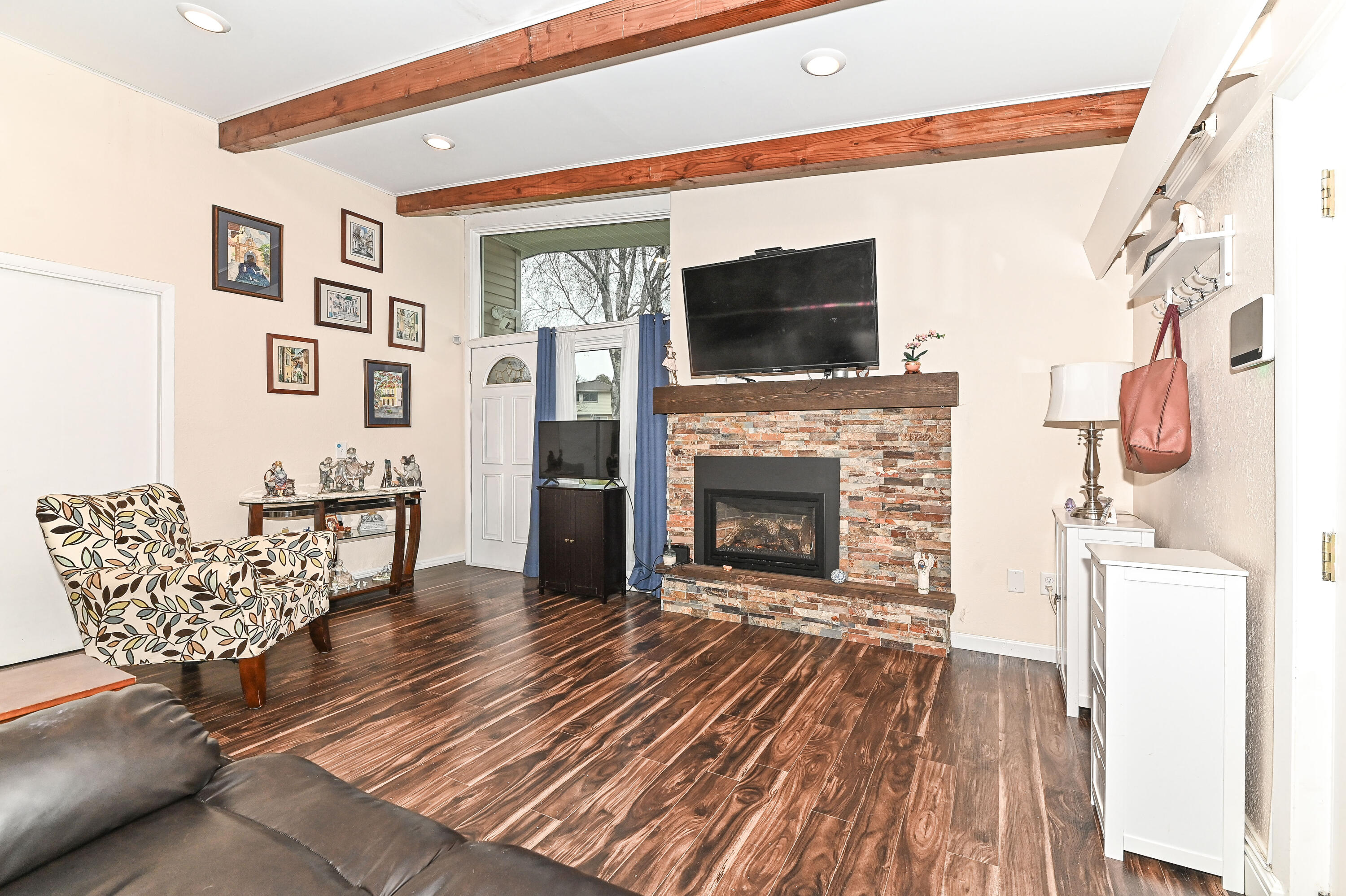 17835 Maple Tree Lane Brookfield, WI 53045 - Photo 10 of 44 Maple Tree Ln-10