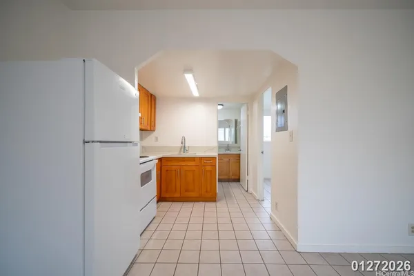 $2,200 | 96-159 Waiawa Road, Unit B, Pearl City, HI 96782