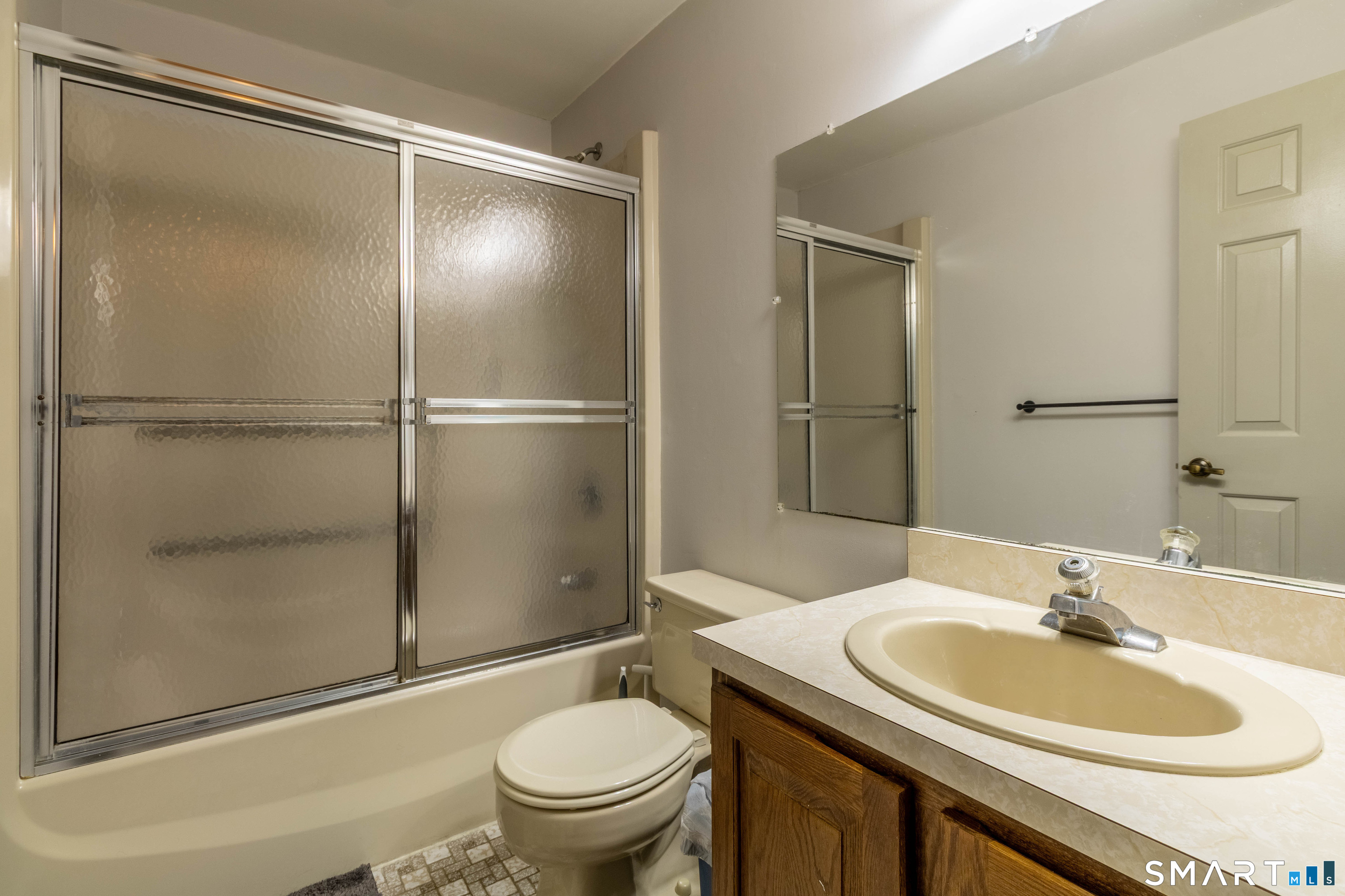 283 Strawberry Circle Windsor, CT 06095 - Photo 19 of 30