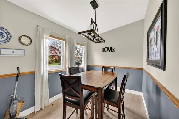 $425,000 | 20 Manhattan Avenue, Fairhaven, MA 02719