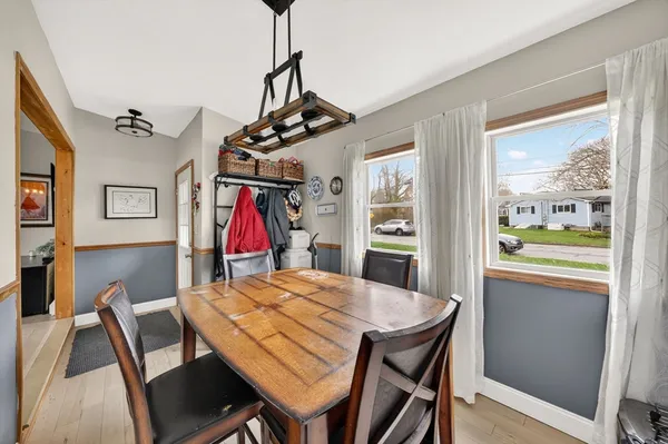$425,000 | 20 Manhattan Avenue, Fairhaven, MA 02719