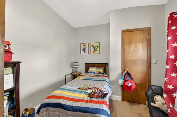 $425,000 | 20 Manhattan Avenue, Fairhaven, MA 02719