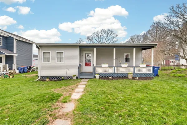 $425,000 | 20 Manhattan Avenue, Fairhaven, MA 02719