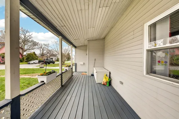 $425,000 | 20 Manhattan Avenue, Fairhaven, MA 02719