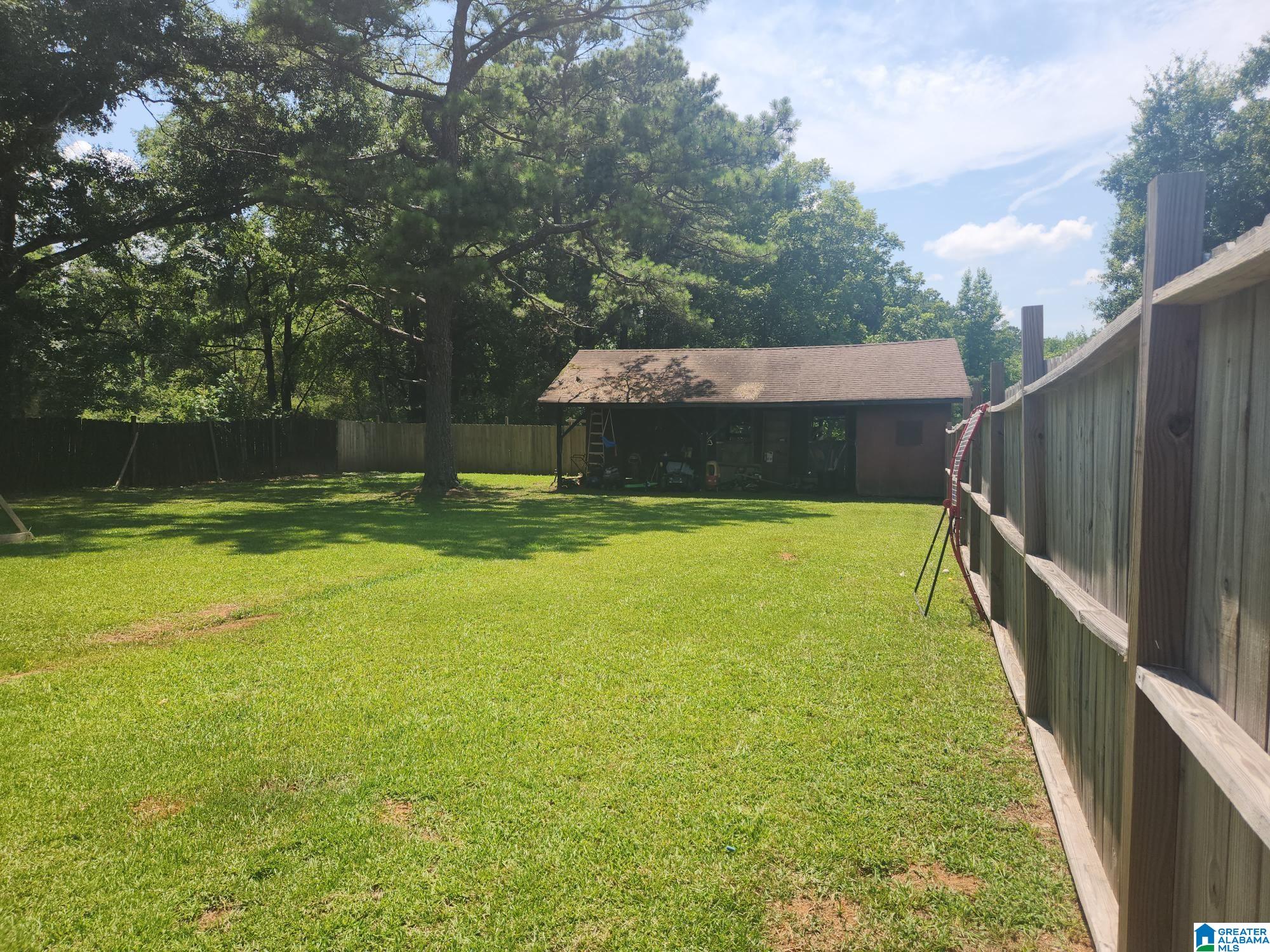 2262 Smokey Road Alabaster, AL 35007 - Photo 4 of 49