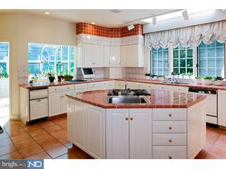 690 Merion Square Road Gladwyne, PA 19035 - Photo 5 of 6