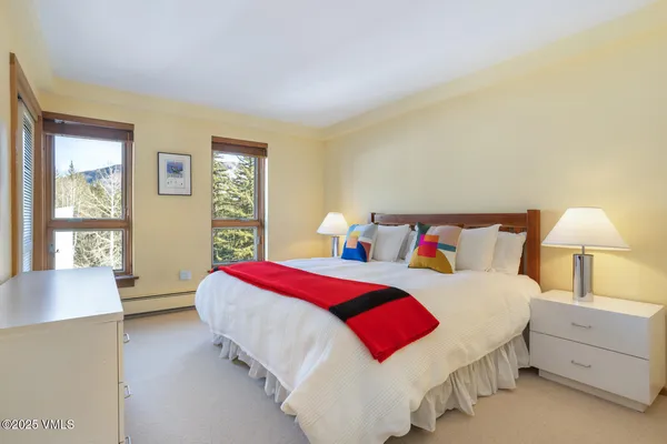 $4,695,000 | 450 East Lionshead Circle, Unit 6A, Vail, CO 81657