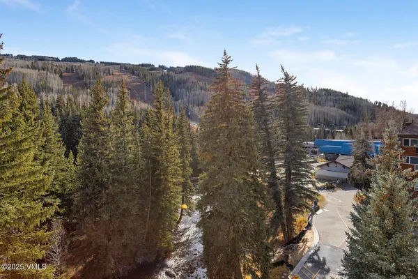 $4,695,000 | 450 East Lionshead Circle, Unit 6A, Vail, CO 81657