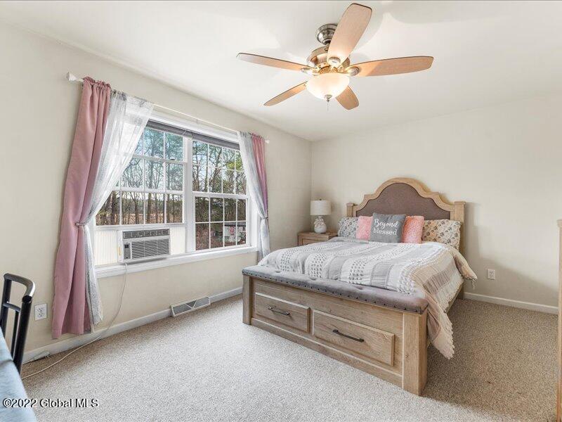 519 Gansevoort Road Moreau, NY 12828 - Photo 11 of 38 36-DSC09383