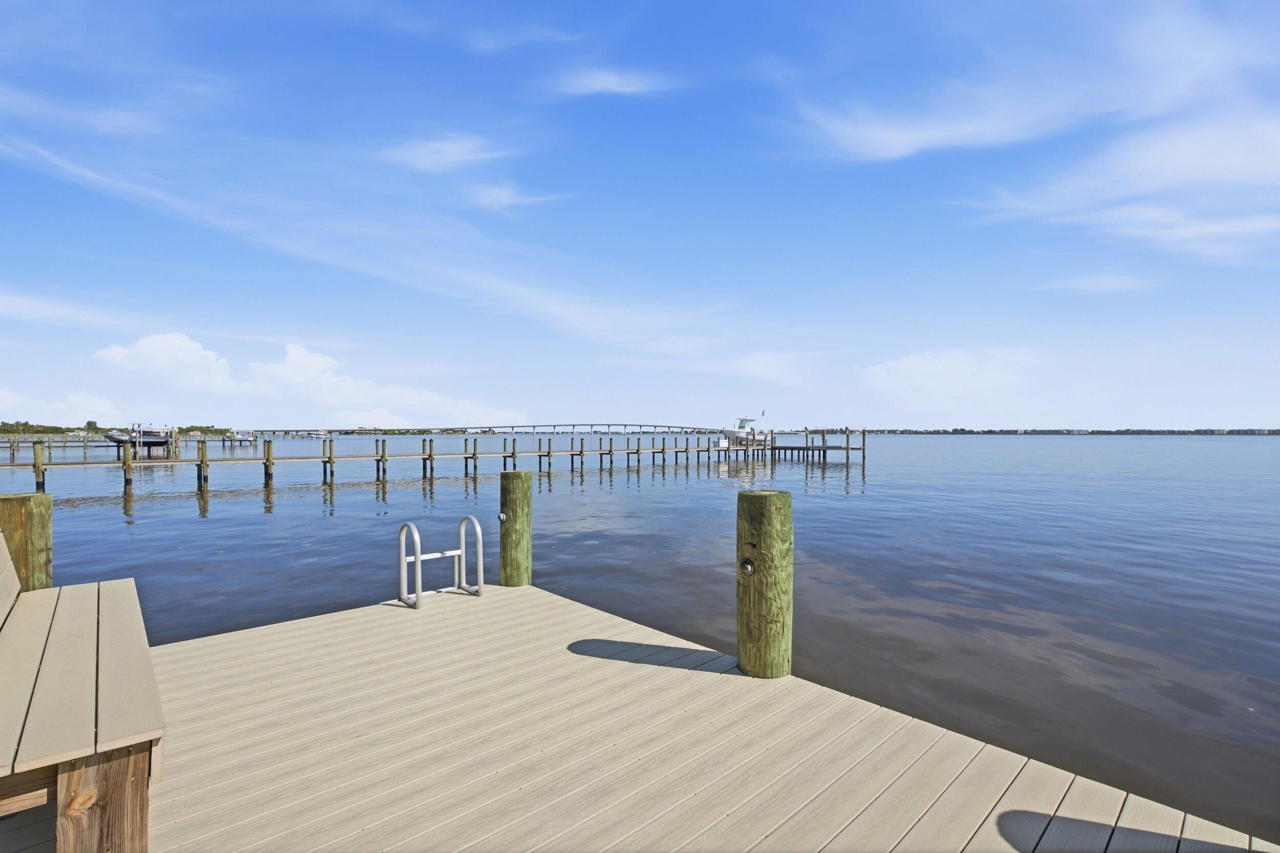 54 South Sewalls Point Road Sewall's Point, FL 34996 - Photo 59 of 72 85_smg06620
