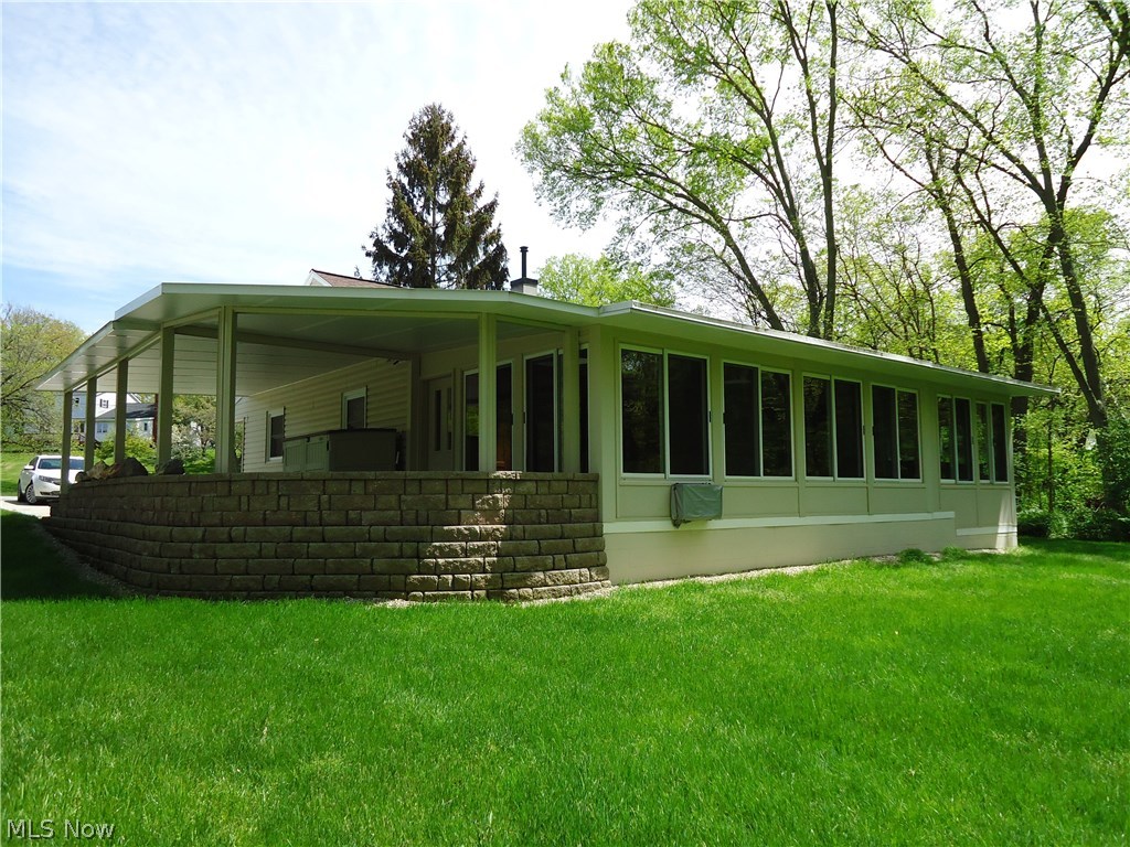 3684 North Cliff Road Port Clinton, OH 43452 - Photo 5 of 21 Gallery Image 5