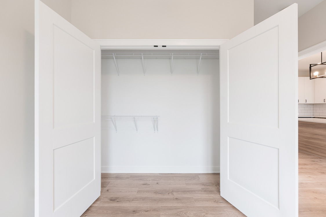 440 Green Bay Road, Unit 305 Highwood, IL 60040 - Photo 9 of 16 a view of an empty room