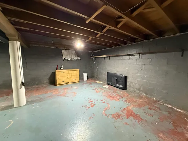 $130,000 | 421 North 16th Wisconsin Rapids, Wisconsin Rapids, WI 54494