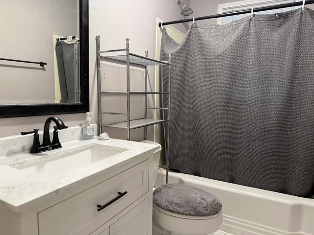 $130,000 | 421 North 16th Wisconsin Rapids, Wisconsin Rapids, WI 54494