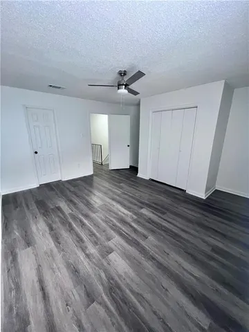 $1,200 | 103 Antibes Street East, Unit 103, Mandeville, LA 70448