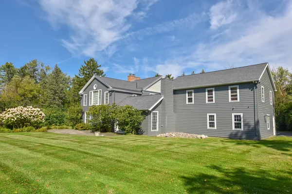 $1,125,000 | 705 West Bradley Road, River Hills, WI 53217