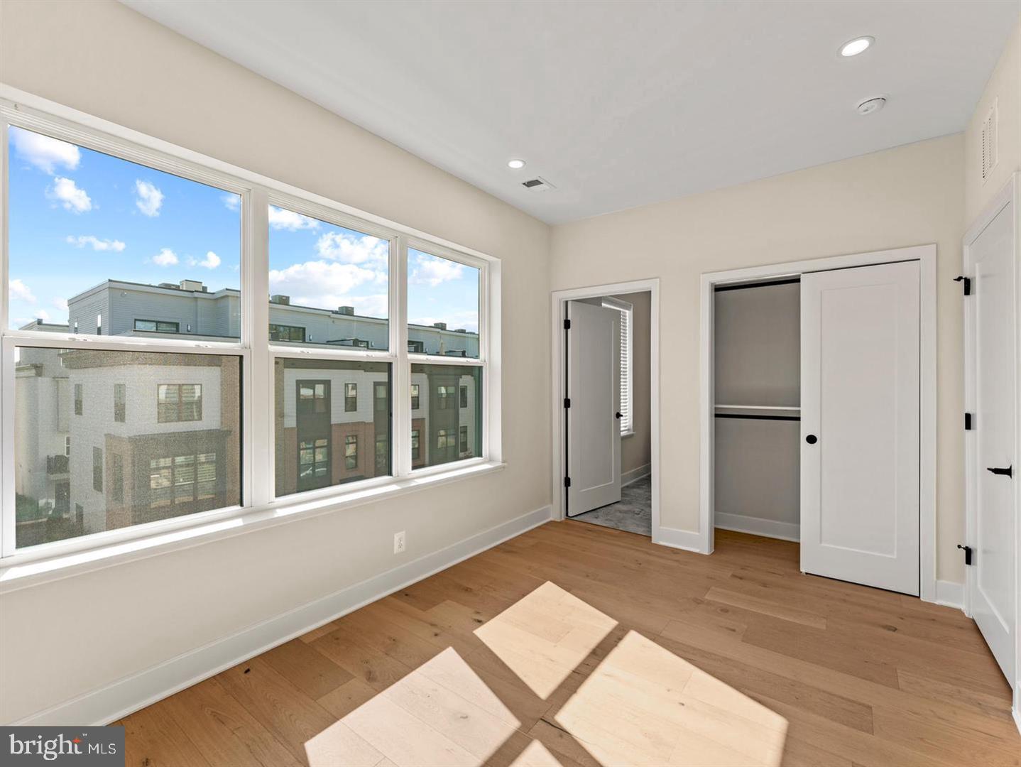 2015 Tysons Ridgeline Road Falls Church, VA 22043 - Photo 24 of 33 Gallery Image 24