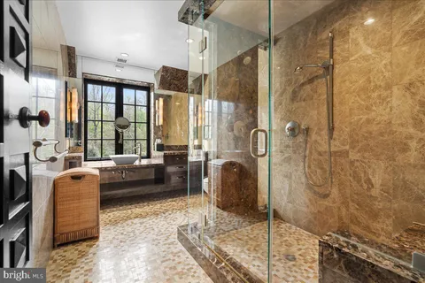 $7,495,000 | 26 Old Gulph Road, Gladwyne, PA 19035