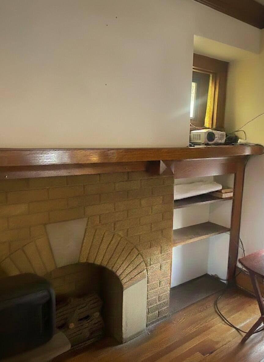 2808 North 52nd Street, Unit 2810 Milwaukee, WI 53210 - Photo 7 of 9 Upper Unit