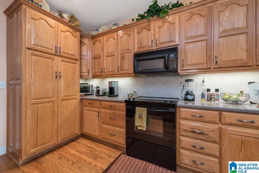 218 Timber Ridge Circle Alabaster, AL 35007 - Photo 12 of 32