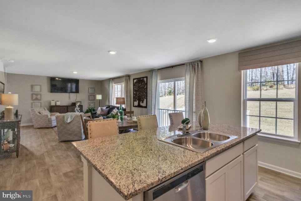 6104 Deborah Drive Spring Grove, PA 17362 - Photo 5 of 20 Gallery Image 5