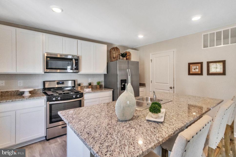 6104 Deborah Drive Spring Grove, PA 17362 - Photo 10 of 20 Gallery Image 10