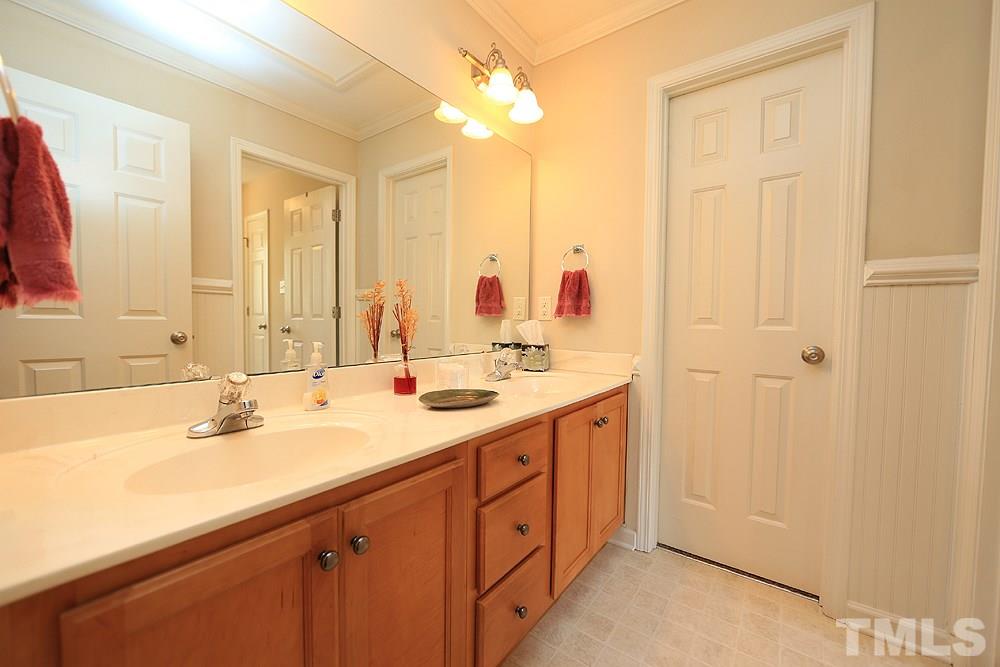 1440 Wendell Road Wendell, NC 27591 - Photo 12 of 19 Clean and bright with walk in closet attached.
