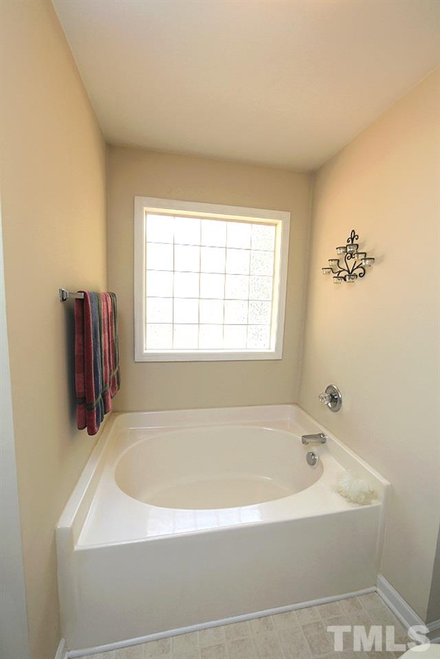 1440 Wendell Road Wendell, NC 27591 - Photo 13 of 19 Gallery Image 13
