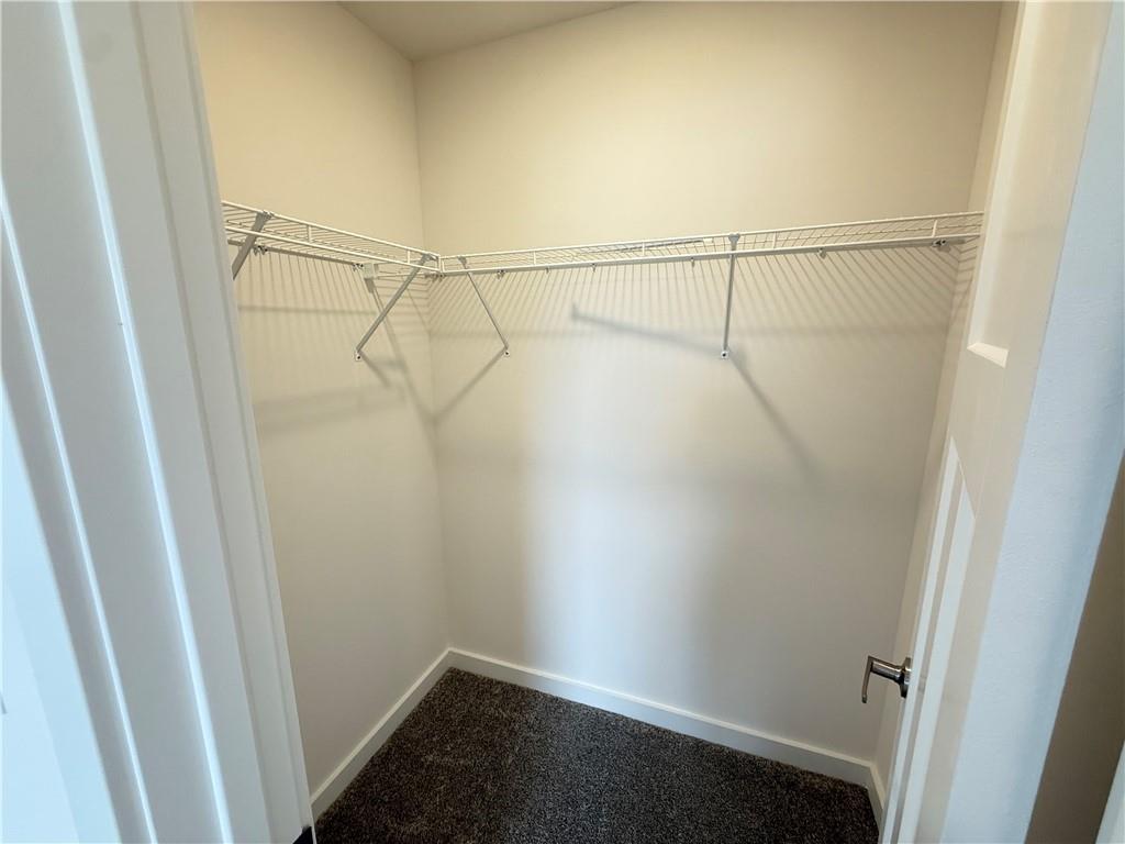 175 Lockheed Drive Coraopolis, PA 15108 - Photo 12 of 17 a view of a room