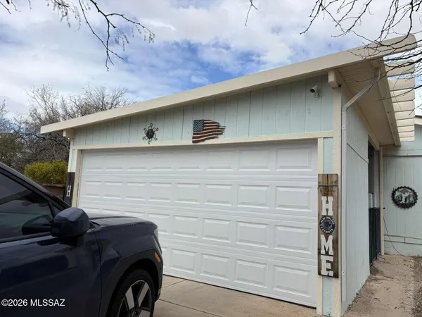 a view of garage