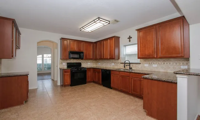 $359,900 | 14011 Blackfoot Trail Run, Cypress, TX 77429