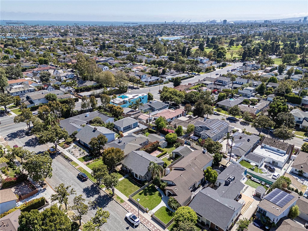 735 Los Altos Avenue Long Beach, CA 90804 - Photo 36 of 39