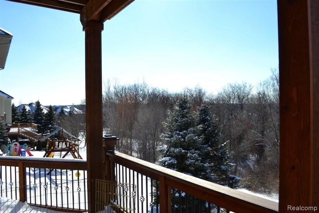 499 Springview Drive Rochester, MI 48307 - Photo 12 of 12 _M17 - View from Kitchen Deck.jp