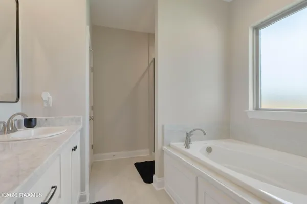 $2,250 | 101 Long Creek, Lafayette, LA 70506
