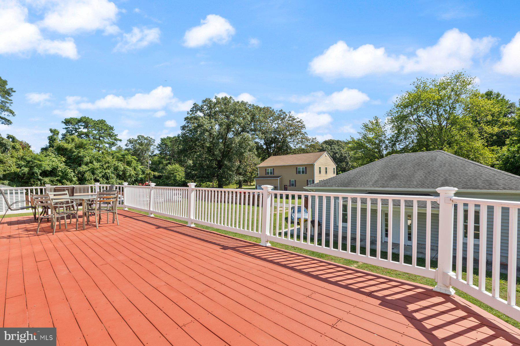 61 Magothy Beach Road Pasadena, MD 21122 - Photo 4 of 63 Upper deck