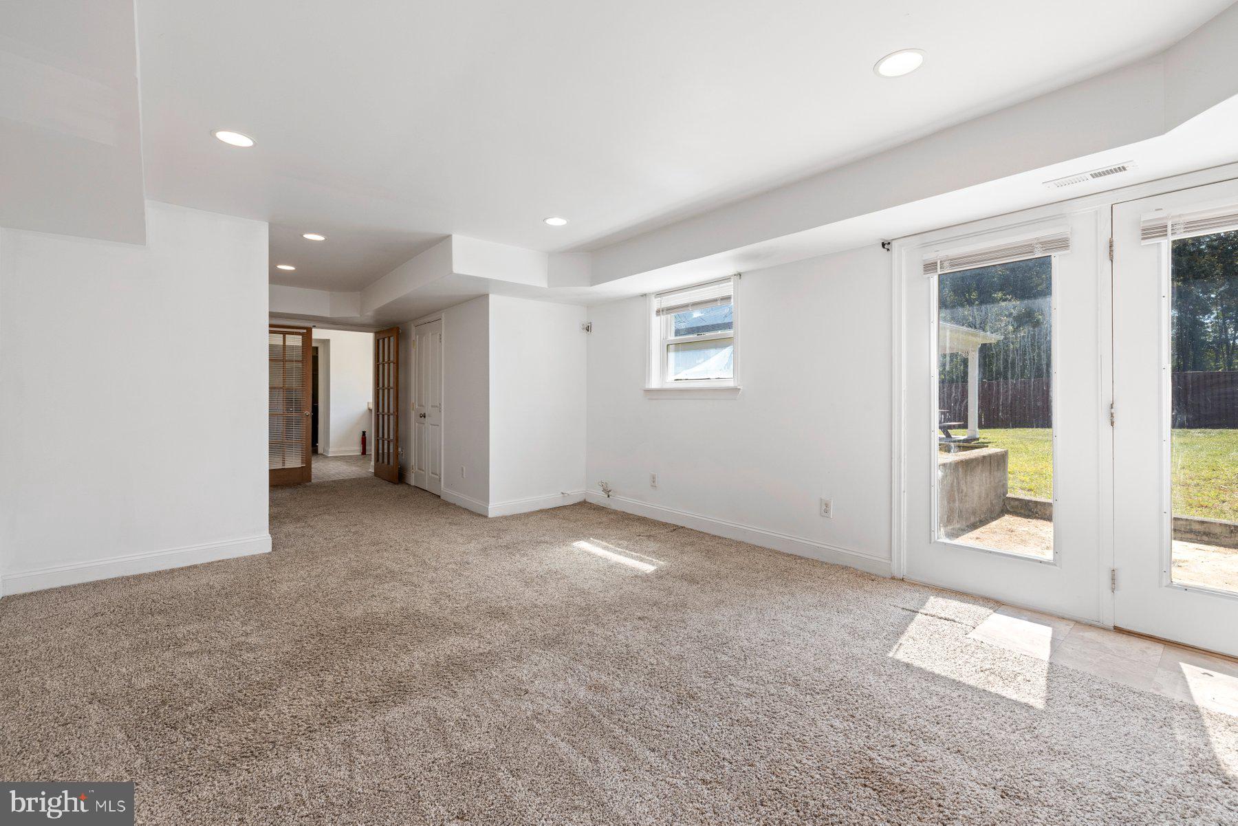 61 Magothy Beach Road Pasadena, MD 21122 - Photo 50 of 63 a view of an empty room with a window
