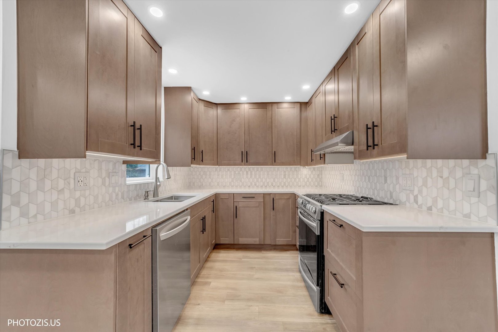 152 Pearl Street Cary, IL 60013 - Photo 5 of 26