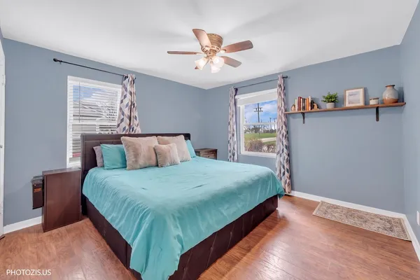 $299,900 | 152 Pearl Street, Cary, IL 60013