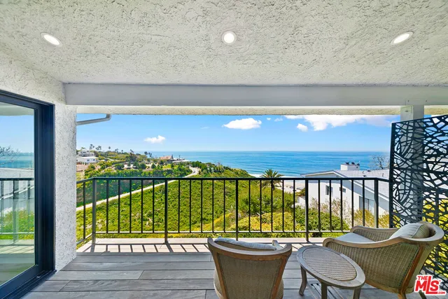 $4,125,000 | 6817 Seawatch Lane, Malibu, CA 90265